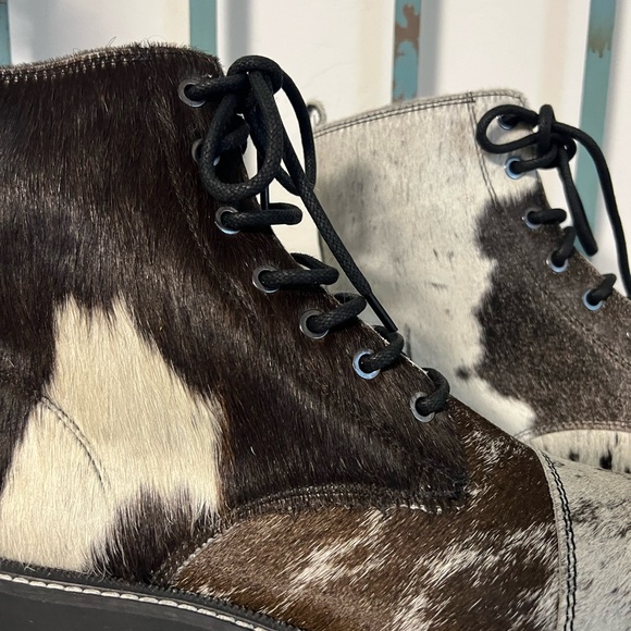 New Genuine Cowhide & Leather Bootie Fur combat ankle boot black white size 8 - Picture 8 of 13